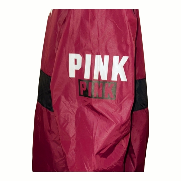 Pink Victoria Secret: Maroon Light Windbreaker Jacket w/ Hoodie Quarter Zipper M - Picture 5 of 7